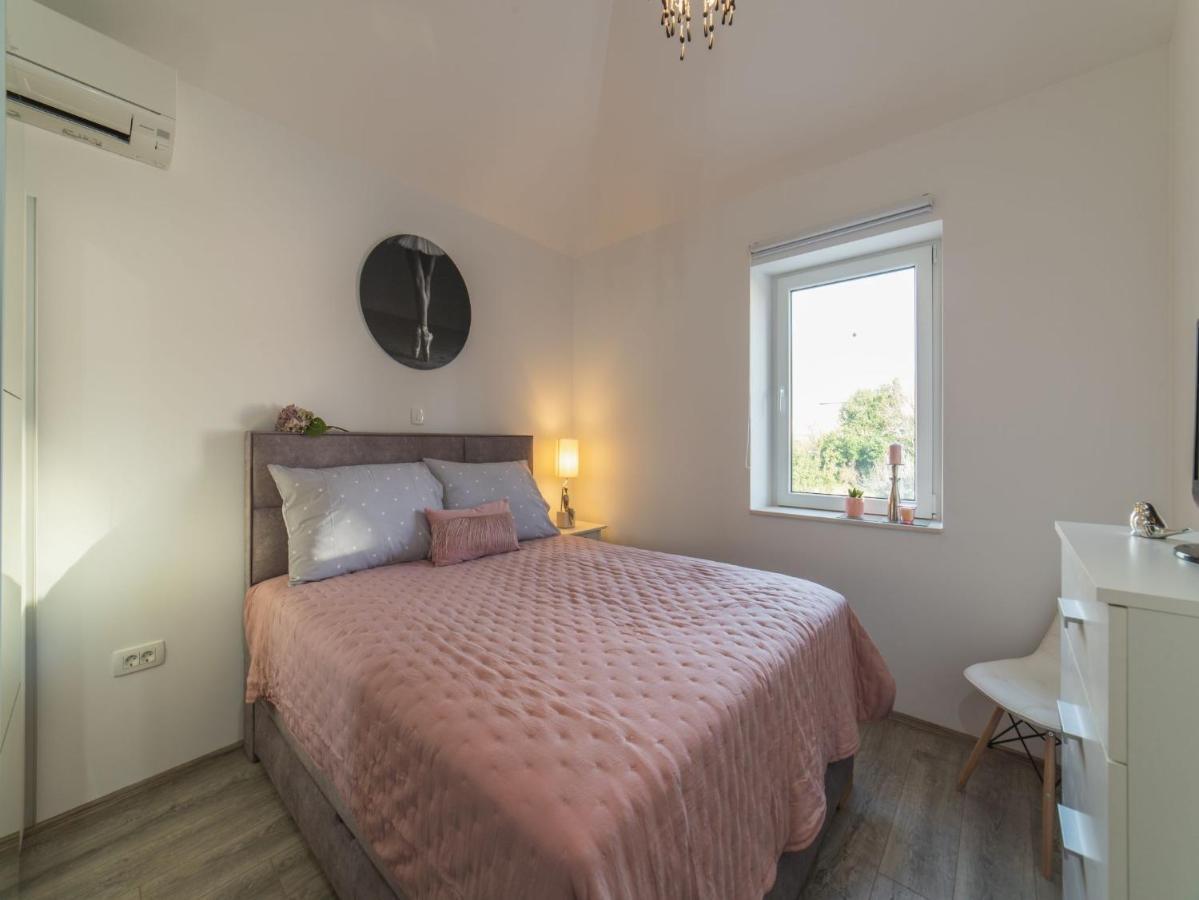 Apartment Fiora Kaštela Buitenkant foto