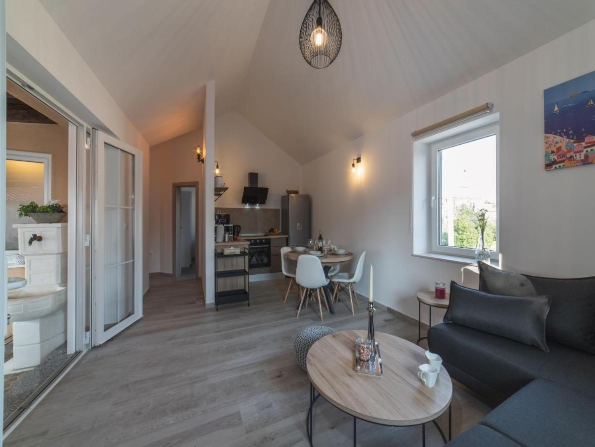 Apartment Fiora Kaštela Buitenkant foto