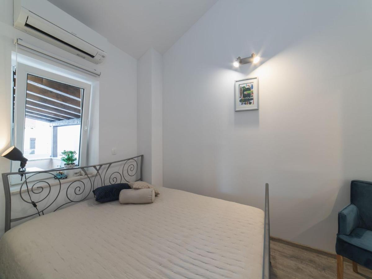Apartment Fiora Kaštela Buitenkant foto