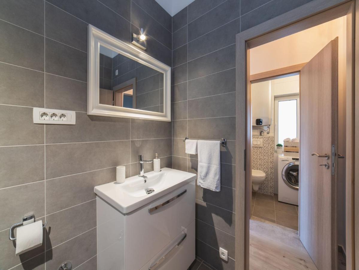 Apartment Fiora Kaštela Buitenkant foto